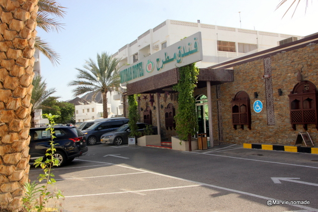 Devanture du Mutrah Hotel